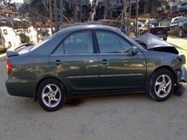 2003 TOYOTA CAMRY GREEN SE 2.4L AT.  Z24865